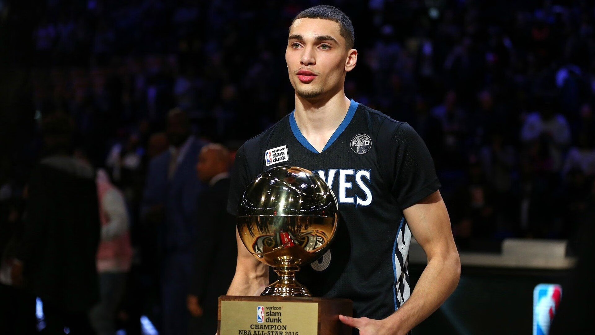 《FIFA》新版本上线,加入多项创新玩法,玩家反馈热烈,fifa新规