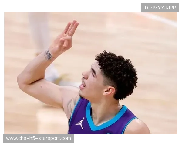 黄蜂年轻人打疯了