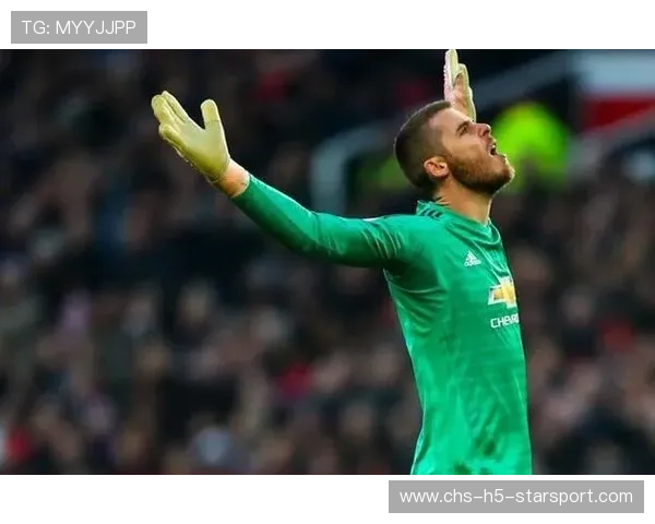 德赫亚门线前完成极限反应扑救,挡出拉齐奥前锋必进球 德赫亚门线前完成极限反应扑救,挡出拉齐奥前锋必进球