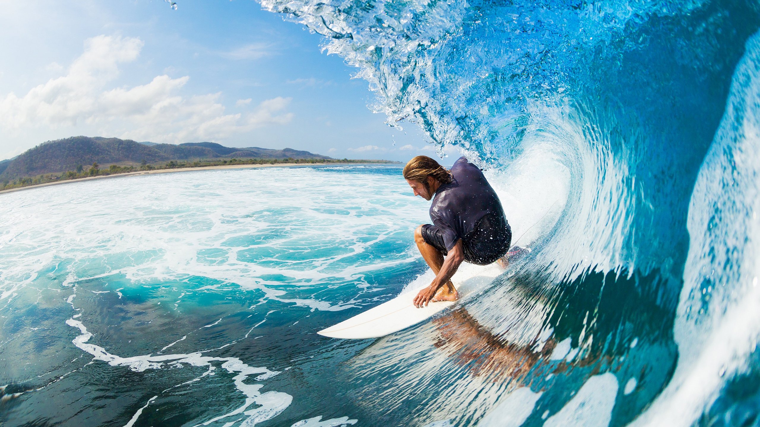 星空娱乐中国官网-“尼古拉斯·桑特基的技巧与创造力，帮助美洲狮队走向橄榄球巅峰”